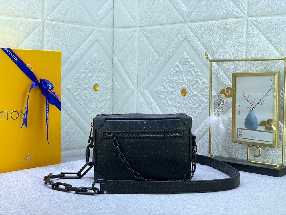Anum Bags ln Luxury Bag --70094
