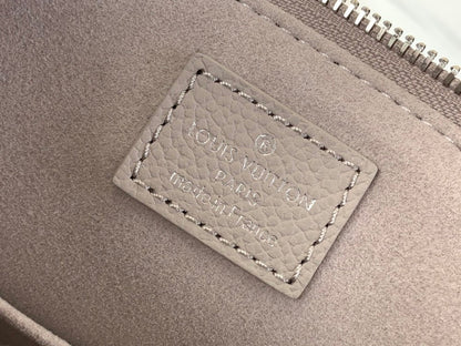 Anum Bags ln Luxury Bag --57173