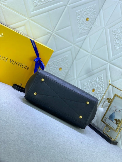 Anum Bags ln Luxury Bag --75820