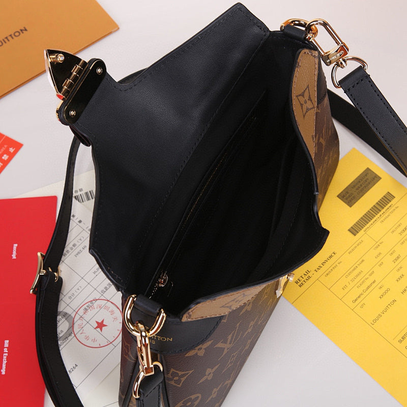 Anum Bags ln Luxury Bag --81460