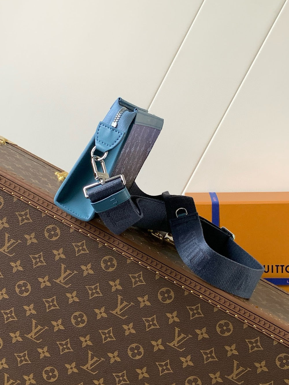 Anum Bags ln Luxury Bag --71287