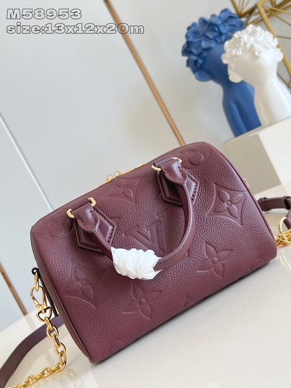 Anum Bags ln Luxury Bag --96876