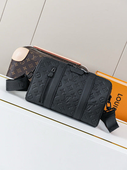 Anum Bags ln Luxury Bag --71536