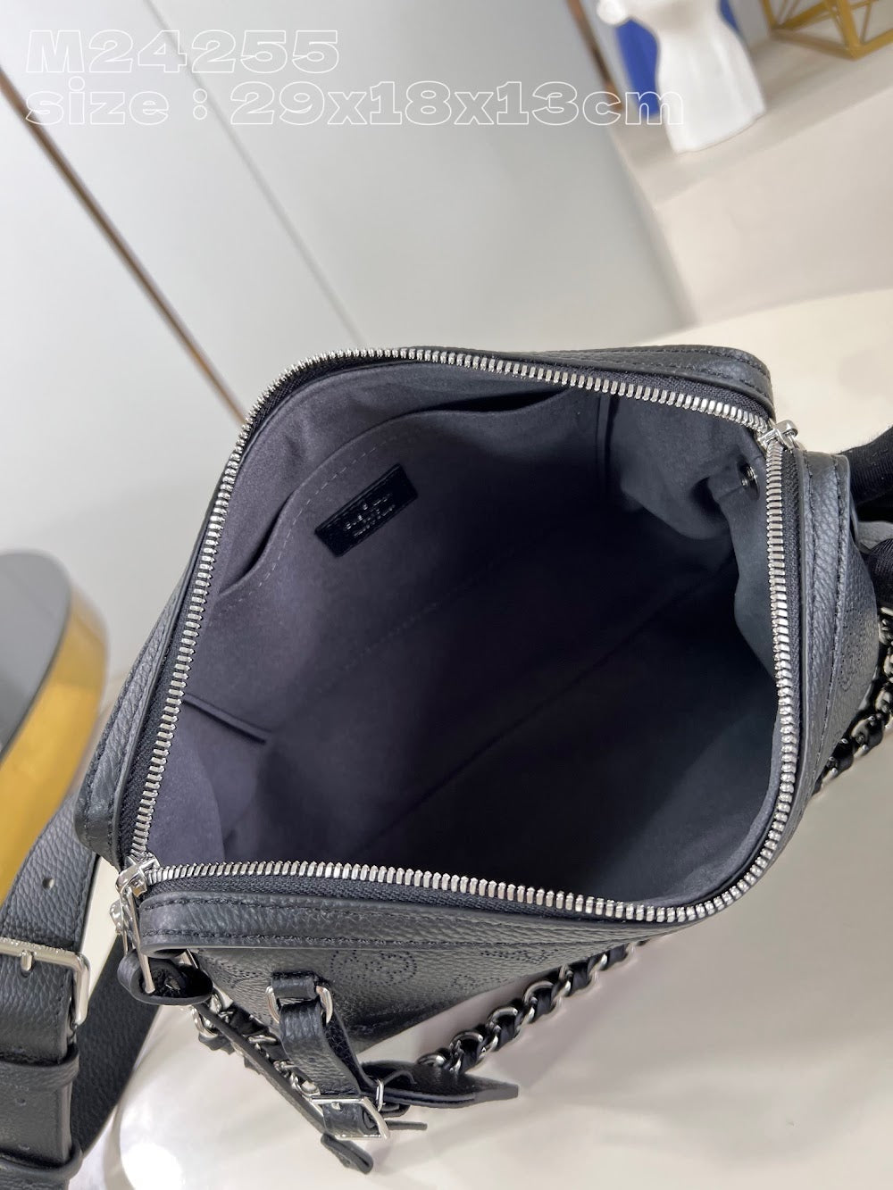 Anum Bags ln Luxury Bag --97060