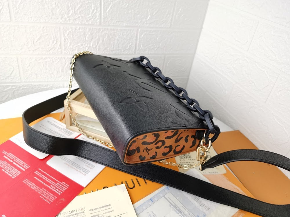 Anum Bags ln Luxury Bag --78148