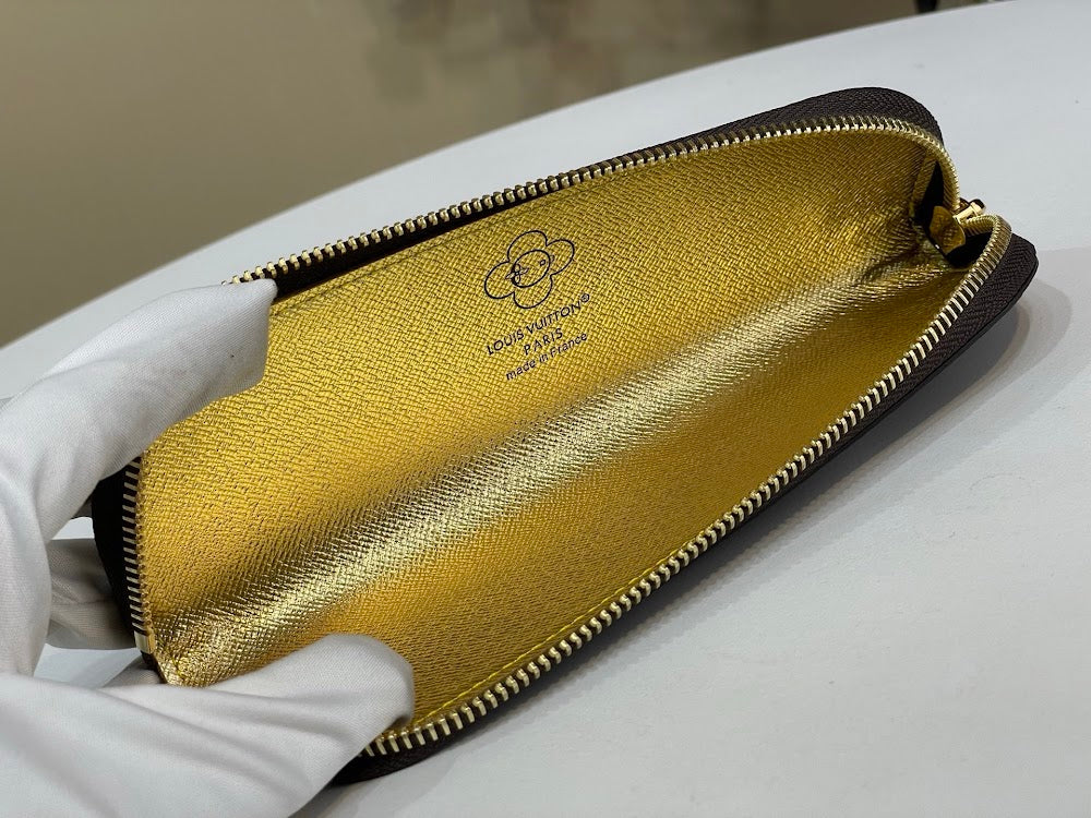 Anum Bags ln Luxury Bag --95927