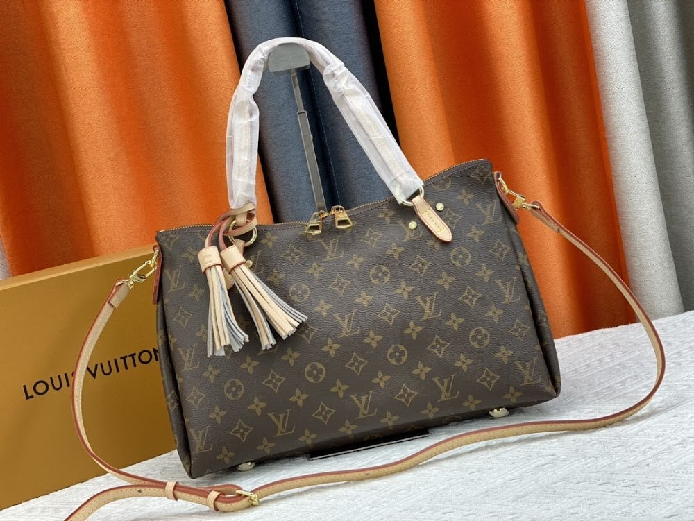Anum Bags ln Luxury Bag --75764