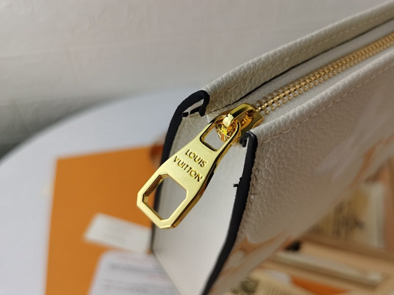 Anum Bags ln Luxury Bag --78188