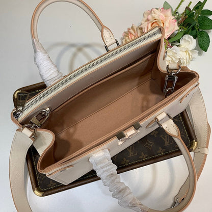Anum Bags ln Luxury Bag --59782