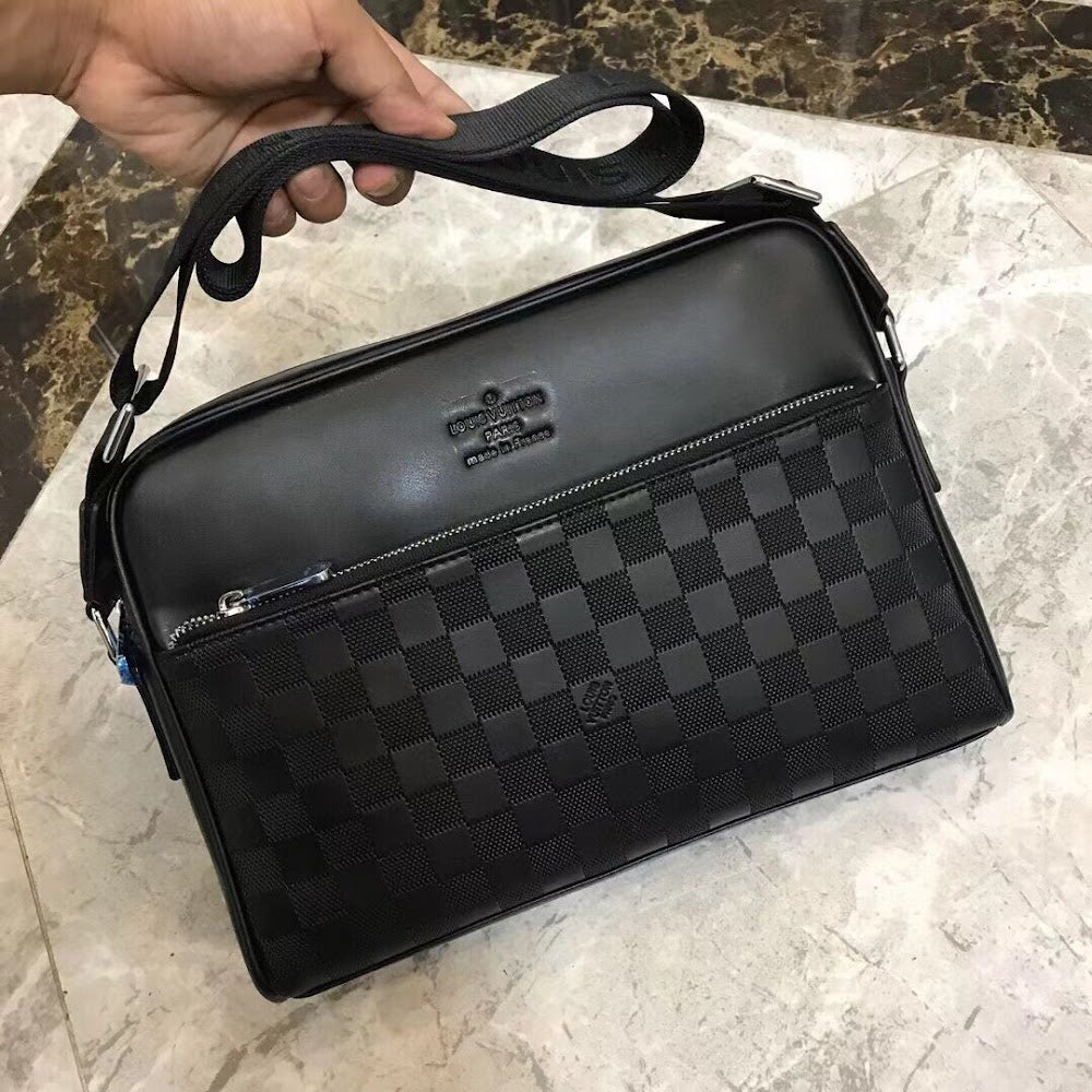 Anum Bags ln Luxury Bag --70152