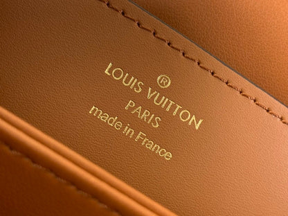 Anum Bags ln Luxury Bag --62720