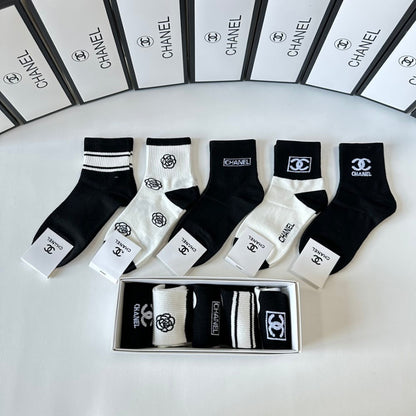 Anum Bags Premium Luxury Socks --97814