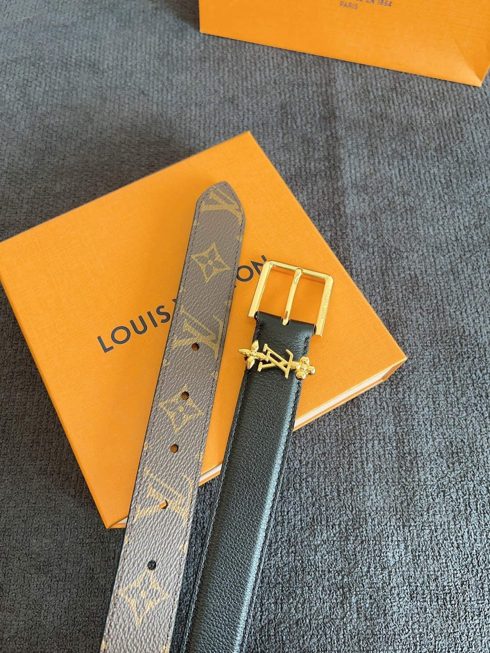 Anum Bags ln Luxury Belt --100266