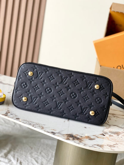 Anum Bags ln Luxury Bag --95629