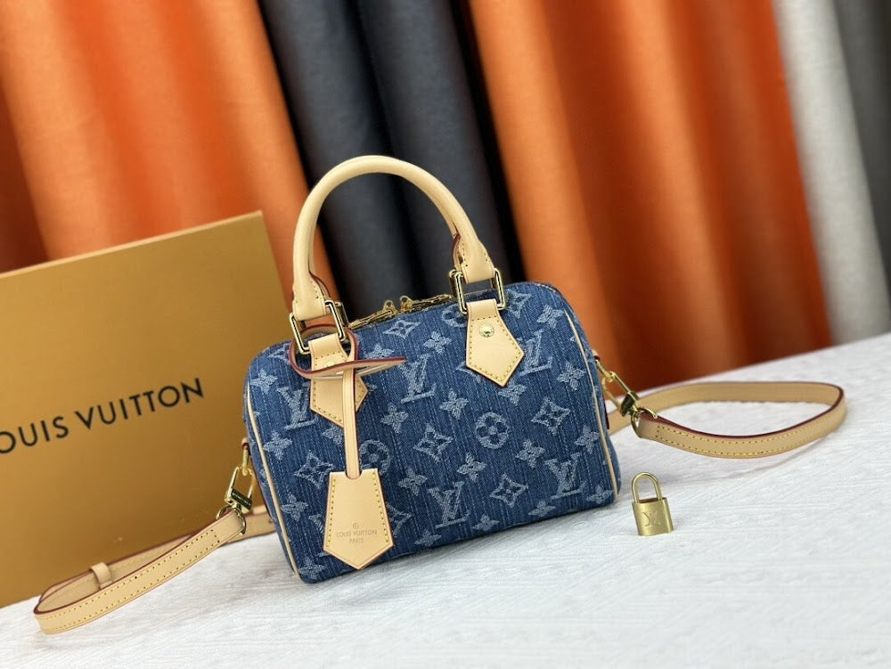 Anum Bags ln Luxury Bag --76182