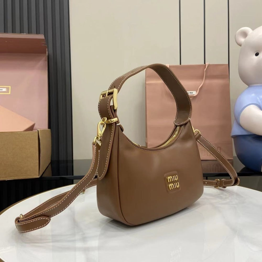 Anum Bags Miun Miun Luxury Bag --122365