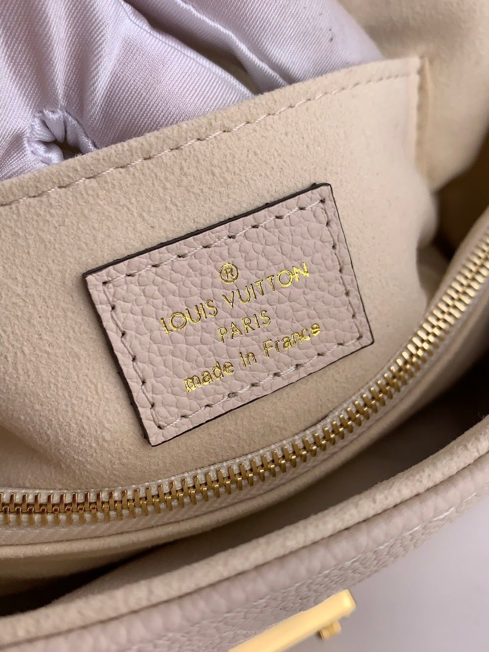 Anum Bags ln Luxury Bag --60996