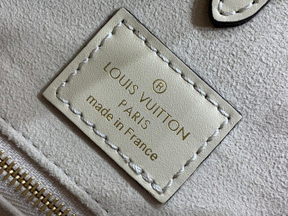 Anum Bags ln Luxury Bag --59486