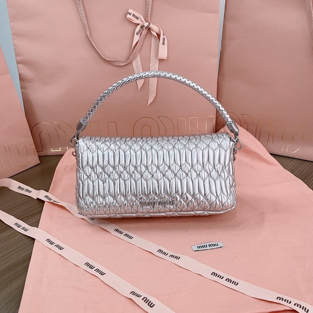 Anum Bags Miun Miun Luxury Bag --122872