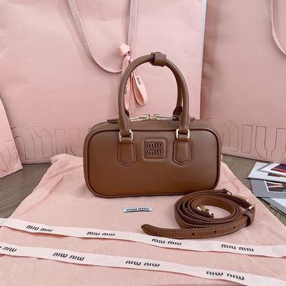 Anum Bags Miun Miun Luxury Bag --123222