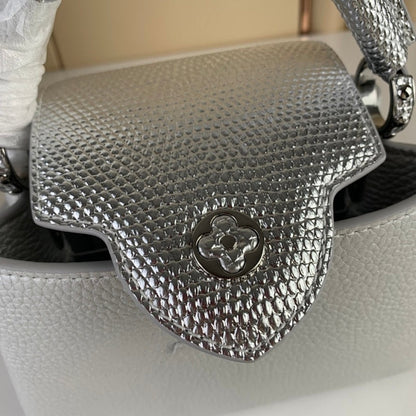 Anum Bags ln Luxury Bag --60719