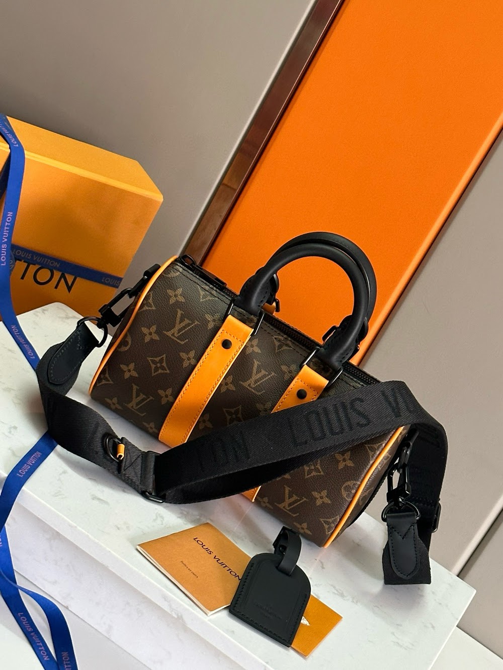 Anum Bags ln Luxury Bag --70856