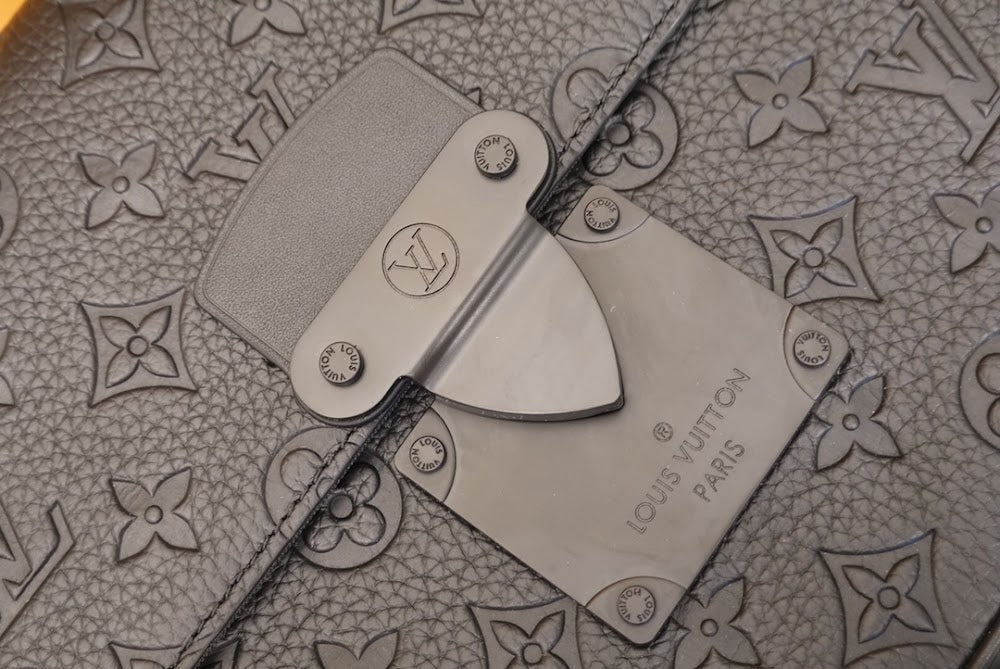 Anum Bags ln Luxury Bag --66651