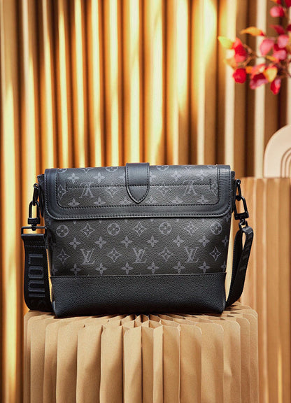 Anum Bags ln Luxury Bag --70430