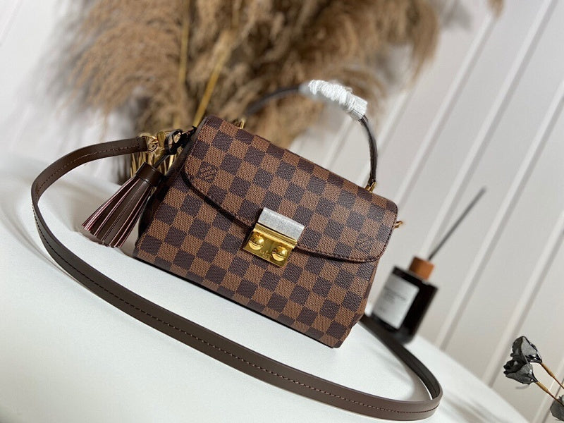 Anum Bags ln Luxury Bag --60115