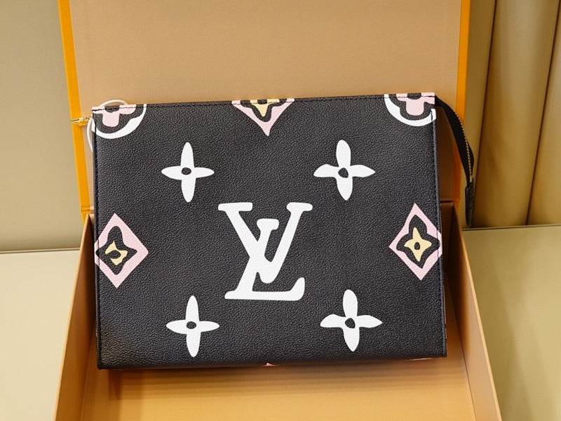 Anum Bags ln Luxury Bag --60295