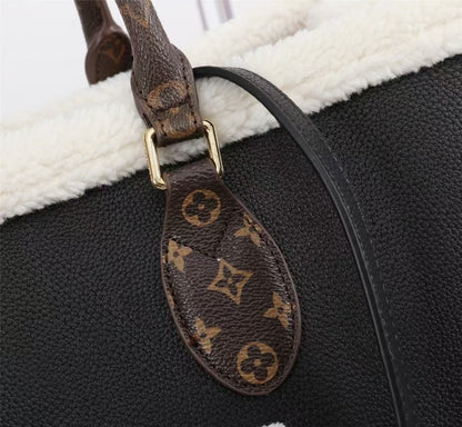 Anum Bags ln Luxury Bag --78161