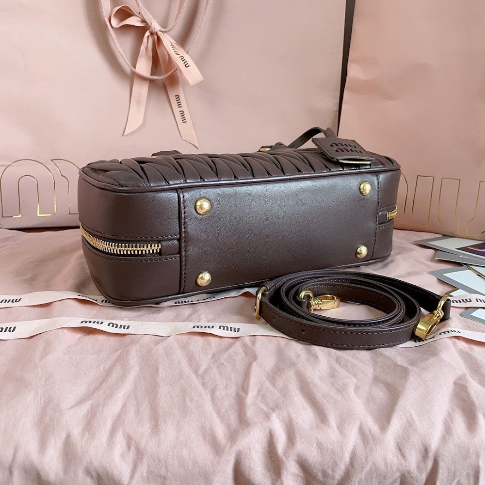 Anum Bags Miun Miun Luxury Bag --122389