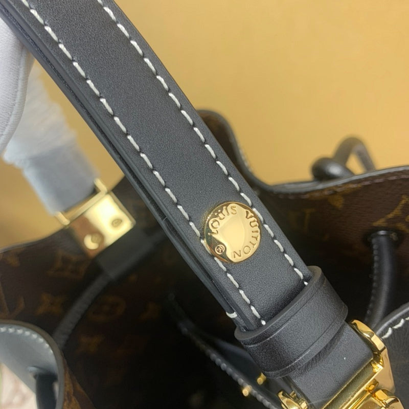 Anum Bags ln Luxury Bag --59213