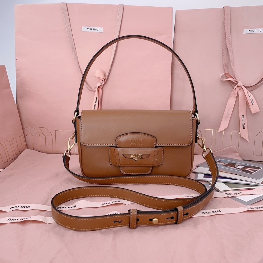 Anum Bags Miun Miun Luxury Bag --122592