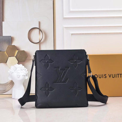 Anum Bags ln Luxury Bag --71009