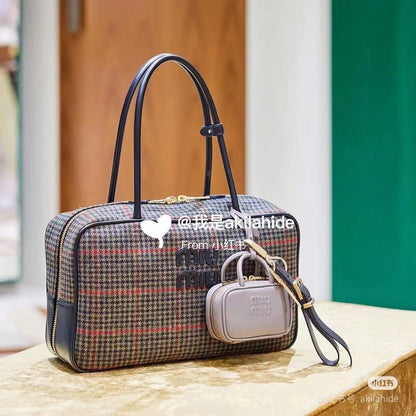 Anum Bags Miun Miun Luxury Bag --123022