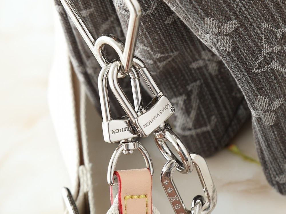 Anum Bags ln Luxury Bag --76836