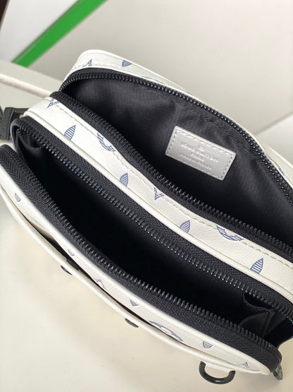 Anum Bags ln Luxury Bag --71728