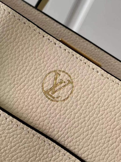 Anum Bags ln Luxury Bag --60501