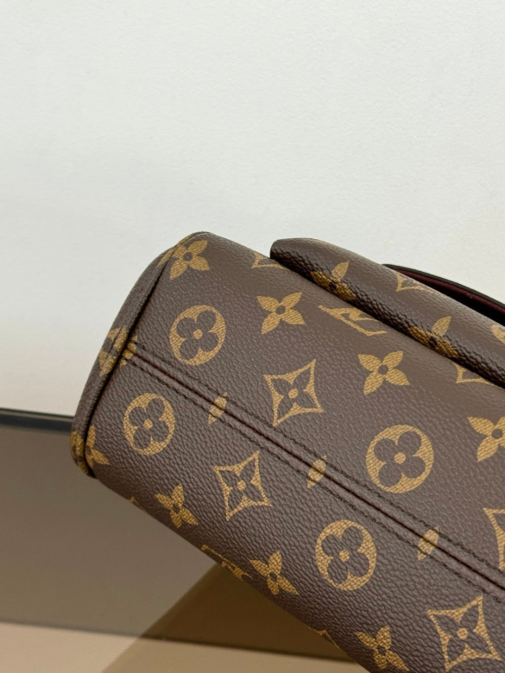 Anum Bags ln Luxury Bag --96291