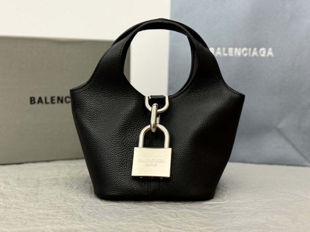 new-luxury-designer-bags-nm21504