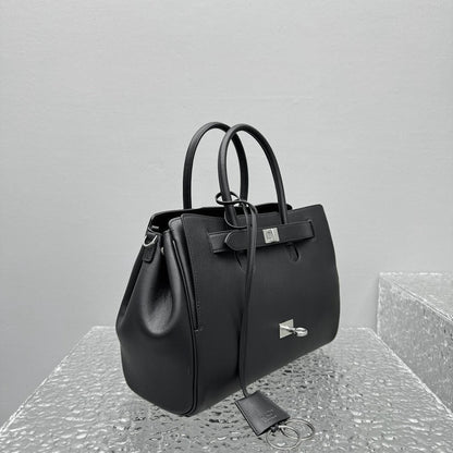 Anum Bags Balenciaga Luxury Bag --110858