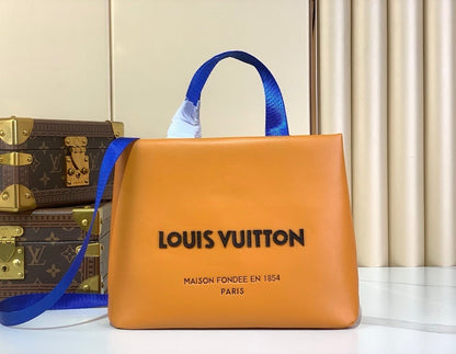 Anum Bags ln Luxury Bag --69747