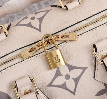 Anum Bags ln Luxury Bag --78164