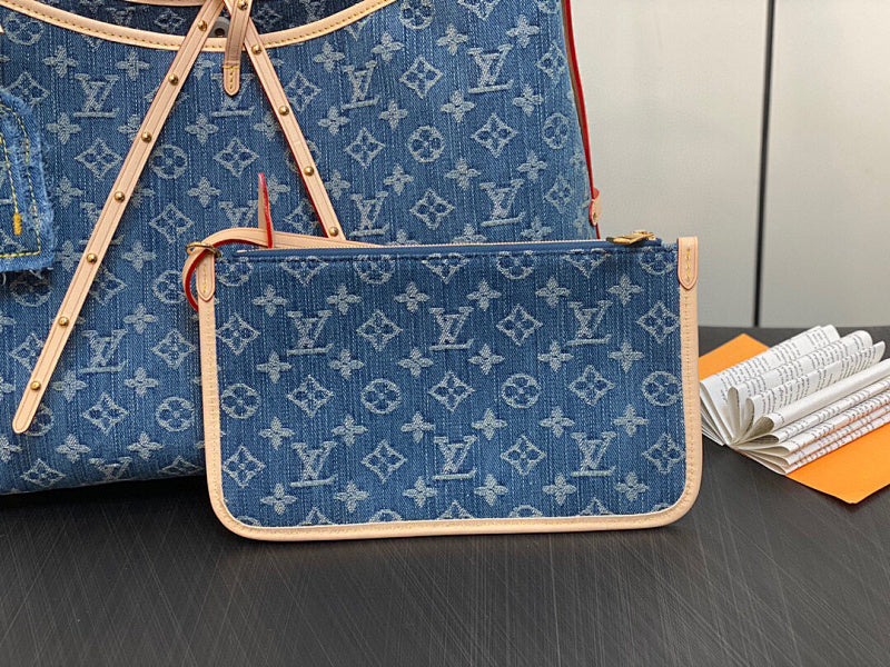 Anum Bags ln Luxury Bag --81384