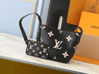 Anum Bags ln Luxury Bag --76642