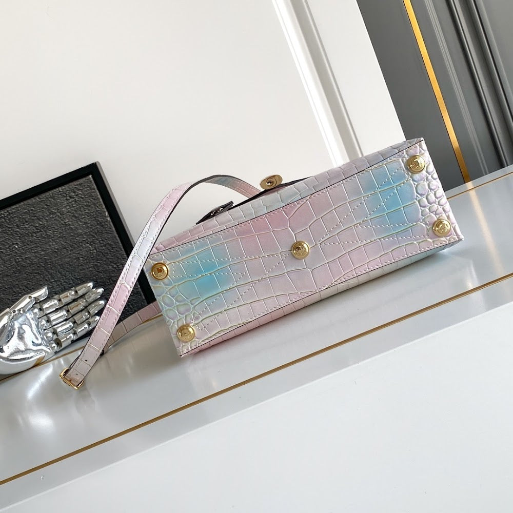 Anum Bags ln Luxury Bag --96261