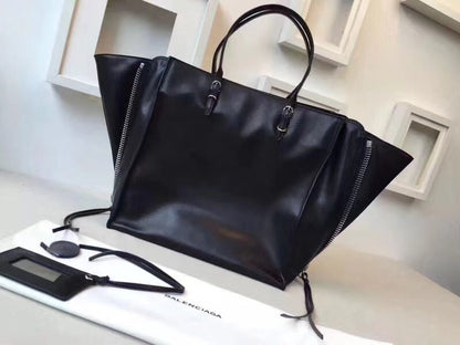 new-luxury-designer-bags-nm21400