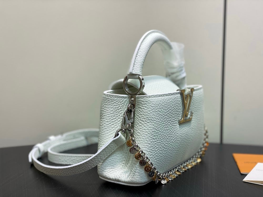Anum Bags ln Luxury Bag --96567