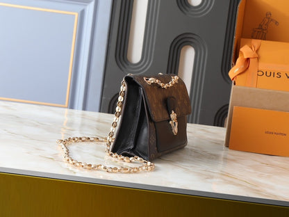 Anum Bags ln Luxury Bag --77744